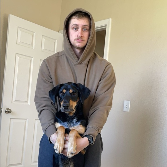 Meet your Posher, Cody - Picture 1 of 1